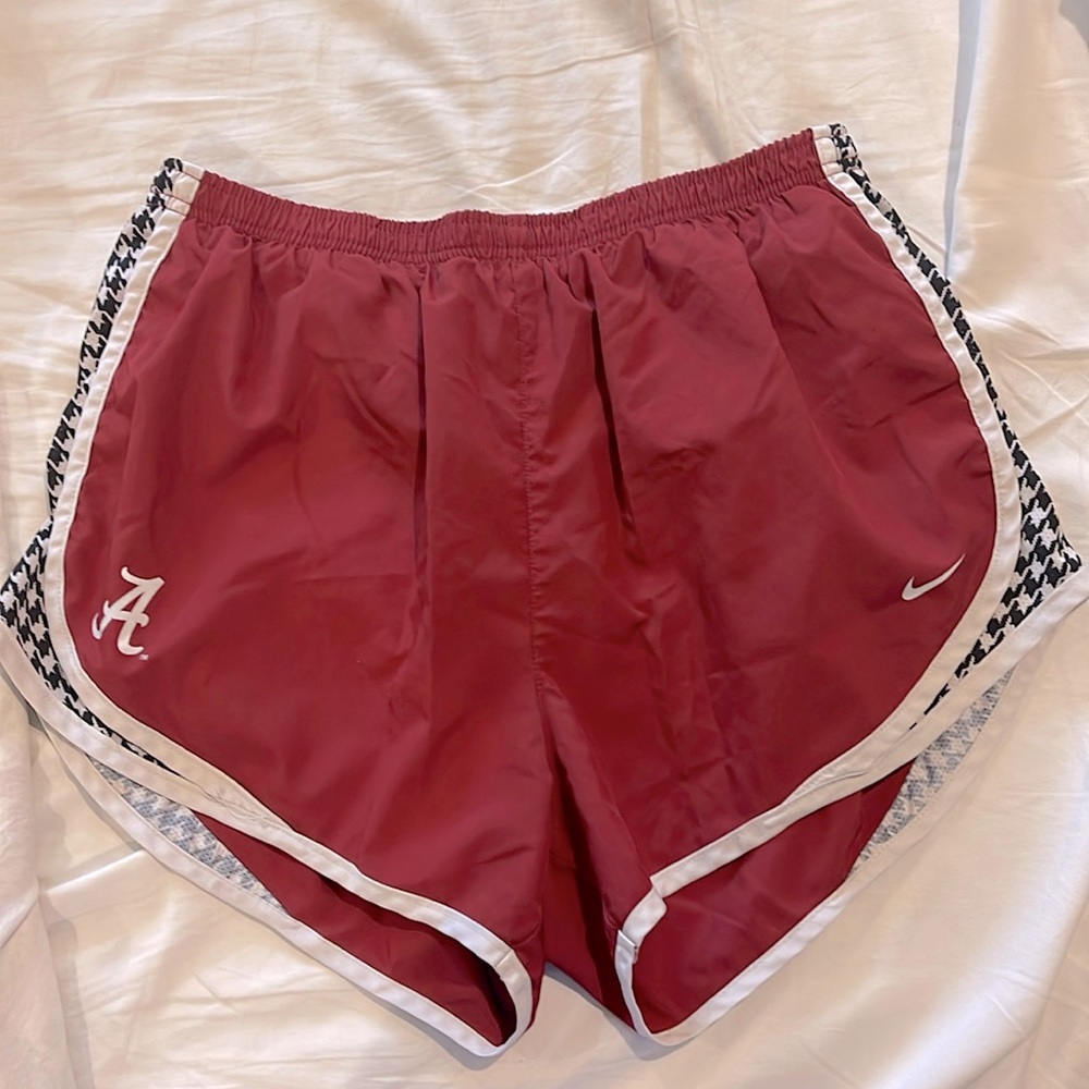 EUC Large Alabama Nike Tempo shorts